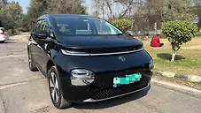 Used MG Windsor EV Exclusive 38.0 kWh in Delhi