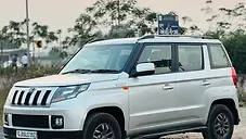 Used Mahindra TUV300 T10 Dual Tone in Surat
