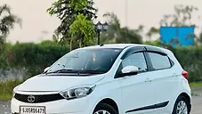 Used Tata Tiago Revotron XZA in Surat