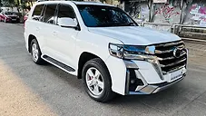 Used Toyota Land Cruiser LC200 VX Standard 1 in Mumbai
