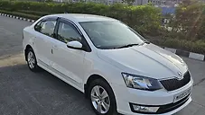 Used Skoda Rapid Ambition 1.6 MPI AT in Mumbai