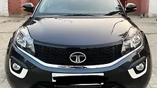 Used Tata Nexon XM in Delhi