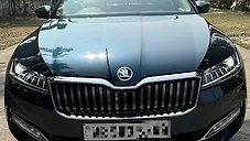 Used Skoda Superb L&K AT in Delhi