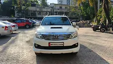Used Toyota Fortuner 3.0 4x2 AT in Mumbai