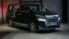 Used Toyota Vellfire Hybrid in Thrissur