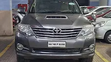 Used Toyota Fortuner 2.5 Sportivo 4x2 MT in Mumbai