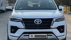 Used Toyota Fortuner 2.8 4x2 AT in Delhi