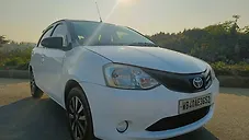 Used Toyota Etios Liva V in Kolkata