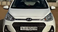 Used Hyundai i10 Magna 1.2 AT in Ahmedabad