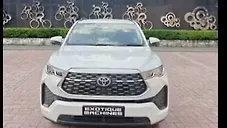 Used Toyota Innova Hycross VX (O) Hybrid (Electric + Petrol) Automatic (e-CVT) 8 STR in Lucknow