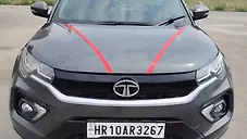 Used Tata Nexon XE in Delhi