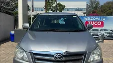 Used Toyota Innova 2.5 VX 8 STR BS-III in Chandigarh