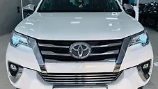 Used Toyota Fortuner 2.8 4x2 MT in Mumbai
