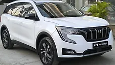 Used Mahindra XUV700 AX 5 Petrol MT 7 STR [2021] in Bangalore