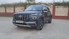 Used Hyundai Venue SX 1.4 CRDi in Lucknow