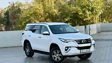Used Toyota Fortuner 2.8 4x2 AT [2016-2020] in Mumbai