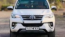 Used Toyota Fortuner 4x2 AT in Surat