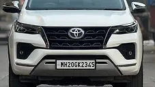 Used Toyota Fortuner 4x2 AT in Mumbai