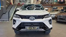 Used Toyota Fortuner 4X2 2WD Diesel Turbo Automatic Dual Tone in Nagpur