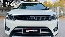 Used Mahindra XUV300 1.5 W8 (O) AMT [2019-2020] in Mumbai