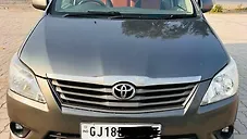 Used Toyota Innova 2.5 G 8 STR BS-IV in Surat
