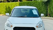 Used Maruti Suzuki Swift VXi in Delhi