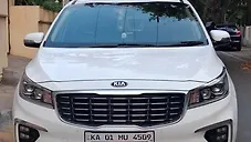 Used Kia Carnival Limousine Plus 7 STR in Bangalore