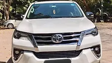 Used Toyota Fortuner 4x2 AT in Delhi
