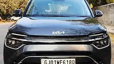 Used Kia Carens Luxury 1.4 Petrol 7 STR in Ahmedabad