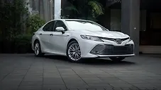 Used Toyota Camry Hybrid in Malappuram