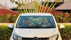 Used Mahindra Marazzo M8 7 STR in Surat