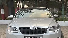 Used Skoda Octavia Elegance 1.8 TSI AT in Nashik