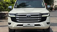 Used Toyota Land Cruiser Sahara Edition in Mumbai