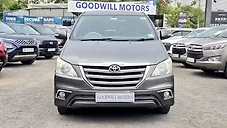 Used Toyota Innova 2.5 ZX 7 STR BS-IV in Pune