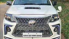 Used Toyota Fortuner 4x2 AT in Pune