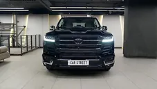 Used Toyota Land Cruiser 300 in Kolkata