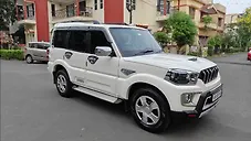 Used Mahindra Scorpio S5 2WD 9 STR in Kolkata