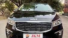 Used Kia Carnival Limousine 7 STR in Delhi