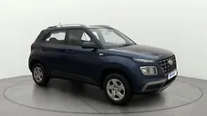 Used Hyundai Venue S 1.2 Petrol in Hyderabad