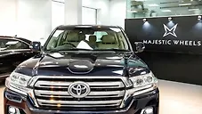 Used Toyota Land Cruiser LC 200 VX in Mumbai