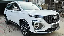 Used MG Hector Plus Sharp 2.0 Diesel Turbo MT 6-STR in Agra