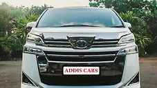 Used Toyota Vellfire Hybrid in Mumbai