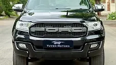 Used Ford Endeavour Titanium 3.2 4x4 AT in Surat