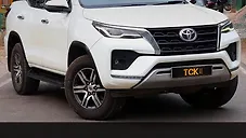 Used Toyota Fortuner 2.8 4x2 AT in Delhi