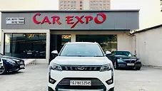 Used Mahindra XUV300 W8(O) 1.2 Petrol Dual Tone in Ahmedabad