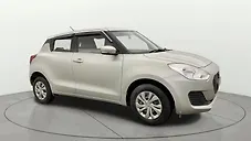 Used Maruti Suzuki Swift VXi AMT in Delhi