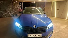 Used Skoda Superb Sportline AT in Delhi