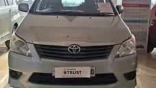 Used Toyota Innova 2.5 G BS IV 8 STR in Kolkata
