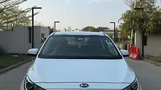 Used Kia Carnival Premium 7 STR in Delhi