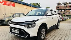 Used Kia Carens Premium 1.4 Petrol 7 STR in Guwahati